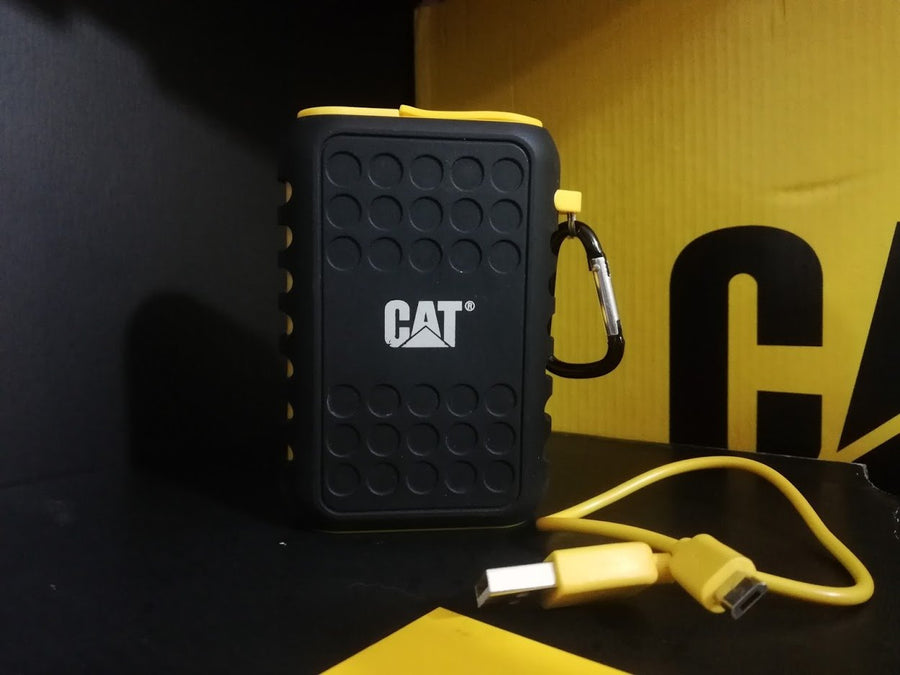 Cargador Portátil Cat Active Urban Powerbank de 10.000 mAh. con Tecnología Militar IP65 - KATZER