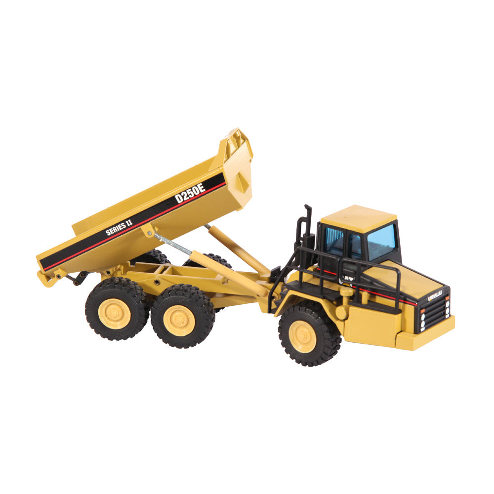 Camión Articulado  D250E Series 2 Escala 1:50 (Modelo Descontinuado)