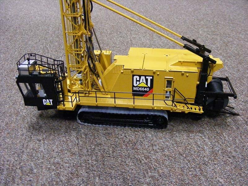 CUS31 Perforadora Caterpillar MD6640 Escala 1:50 - KATZER