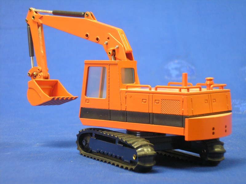 Excavadora De Orugas 215 Escala 1:50 (Modelo Descontinuado) - KATZER