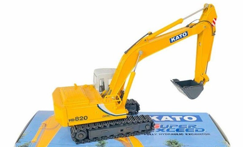 Excavadora De Orugas Kato HD820 Escala 1:43 (Modelo Descontinuado) - KATZER