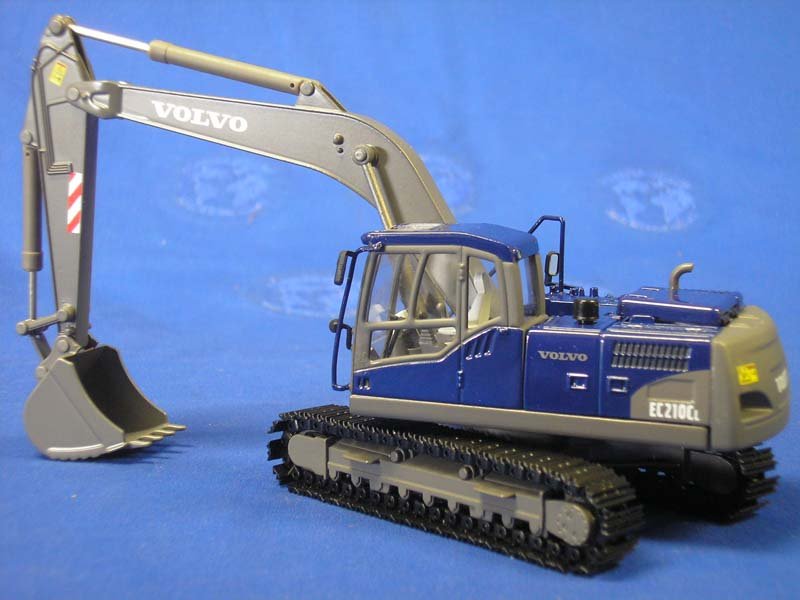 Excavadora Volvo EC210C Escala 1:50 (Modelo Descontinuado) - KATZER