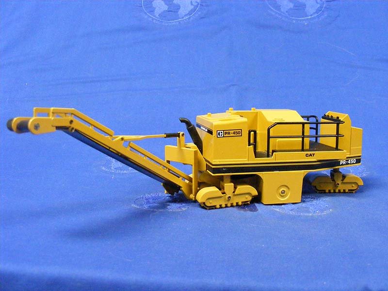 Fresadora De Asfalto PR450 Escala 1:50 (Modelo Descontinuado) - KATZER