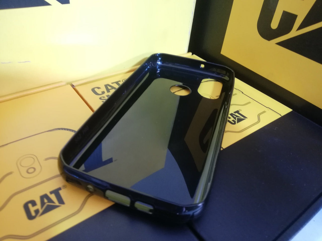 Funda Protectora De Silicona TPU Ytaland Para Teléfono Cat S62 Pro Negro-Brillante - KATZER