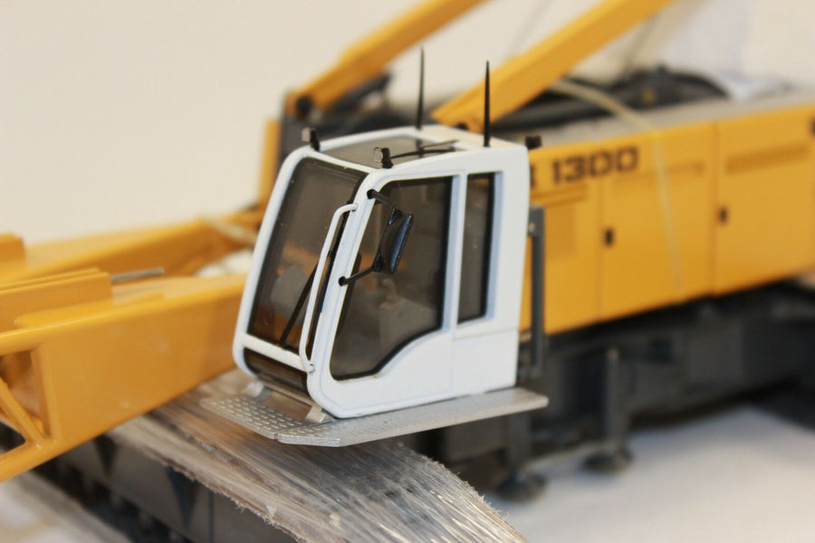 Grúa De Oruga Liebherr LR 1300 Escala 1:50 - KATZER