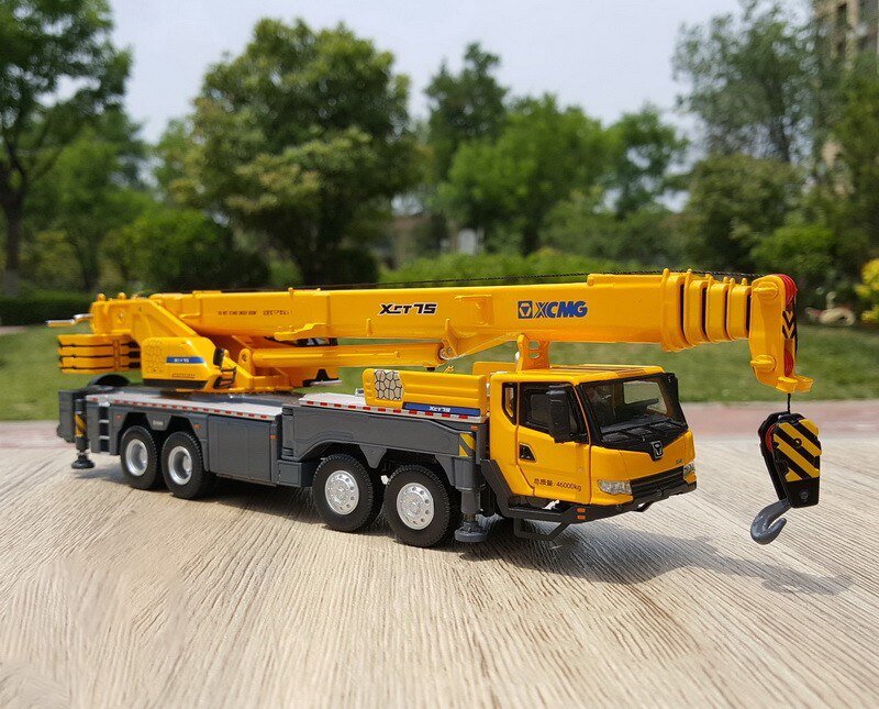 Grúa Hidráulica XCMG XCT75 Escala 1:50 (Modelo Descontinuado) - KATZER