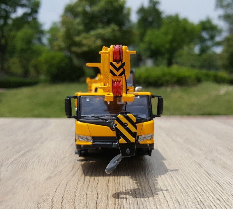 Grúa Hidráulica XCMG XCT75 Escala 1:50 (Modelo Descontinuado) - KATZER