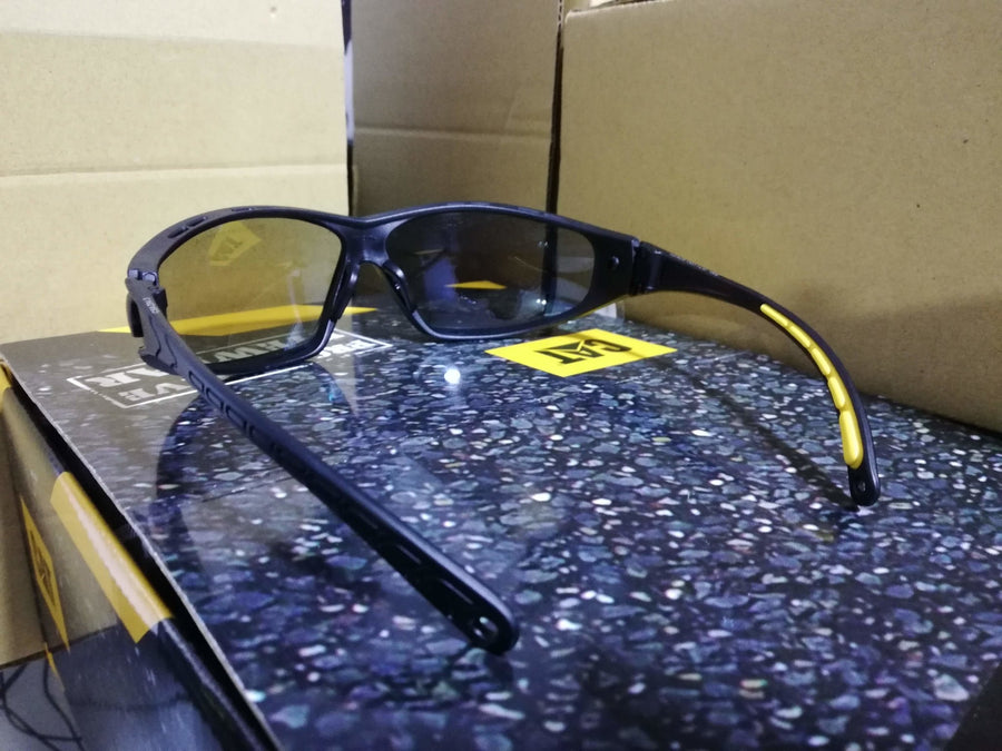 Lentes de Seguridad Cat Tread 105 Protección UV Termosoleado - KATZER