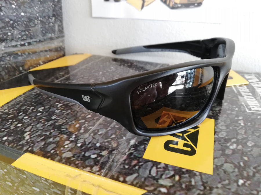 Lentes De Sol Actuator 104P Lunas Negras Polarizadas - KATZER