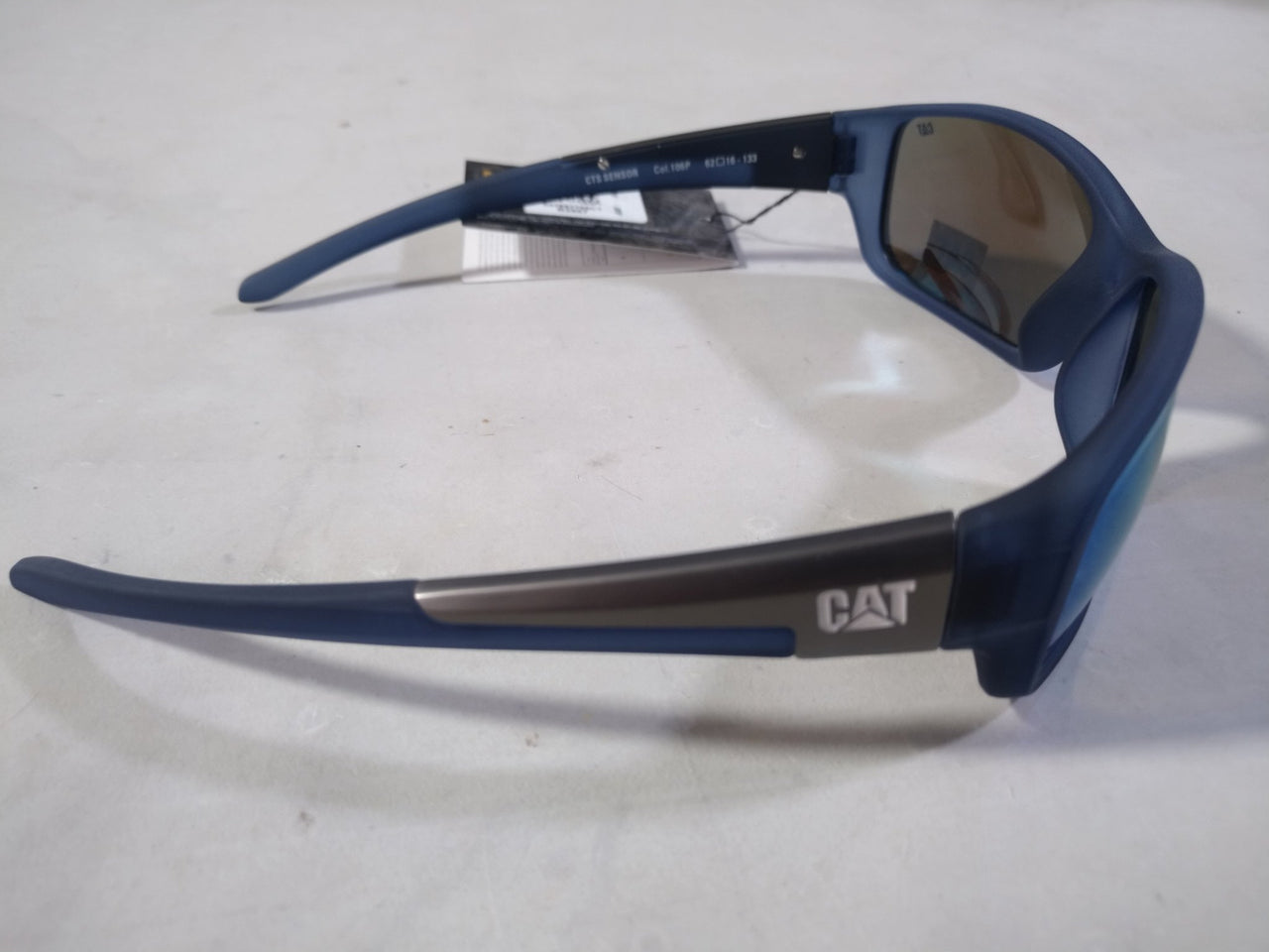 Lentes De Sol Cat CTS-SENSOR-106P Lunas Azules Polarizadas - KATZER