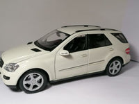 Thumbnail for Mercedes - Benz ML350 Escala 1:18 (Welly) - KATZER