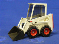 Thumbnail for Minicargador Bob M700 Escala 1:24 (Modelo Descontinuado) - KATZER