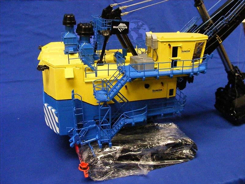 Pala Minera Bucyrus 495HF Suncor Escala 1:50 - KATZER