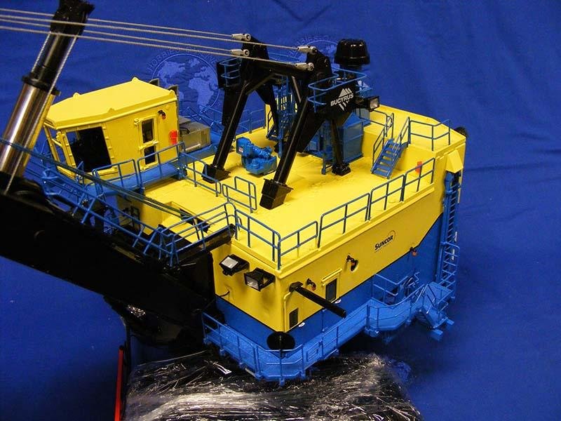 Pala Minera Bucyrus 495HF Suncor Escala 1:50 - KATZER