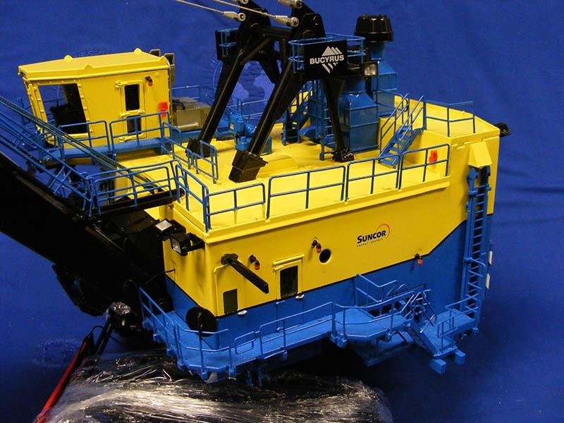 Pala Minera Bucyrus 495HF Suncor Escala 1:50 - KATZER
