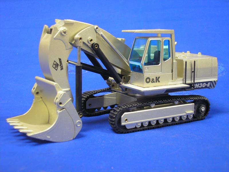 Pala Minera O&K RH30 - E Escala 1:50 (Modelo Descontinuado) - KATZER