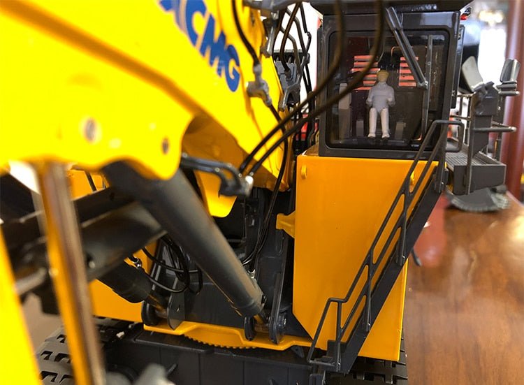 Pala Minera XCMG XE7000 Escala 1:50 - KATZER