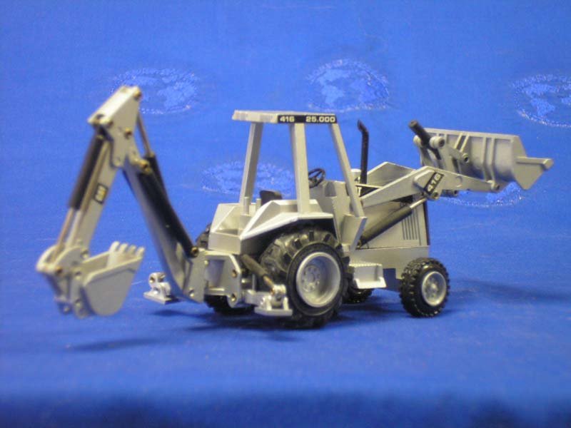 Retroexcavadora 416 Escala 1:50 (Modelo Descontinuado) - KATZER