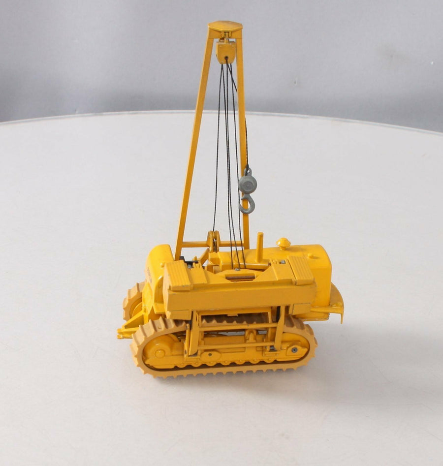 Tractor Tiende Tubos  594 Escala 1:50 (Modelo Descontinuado)