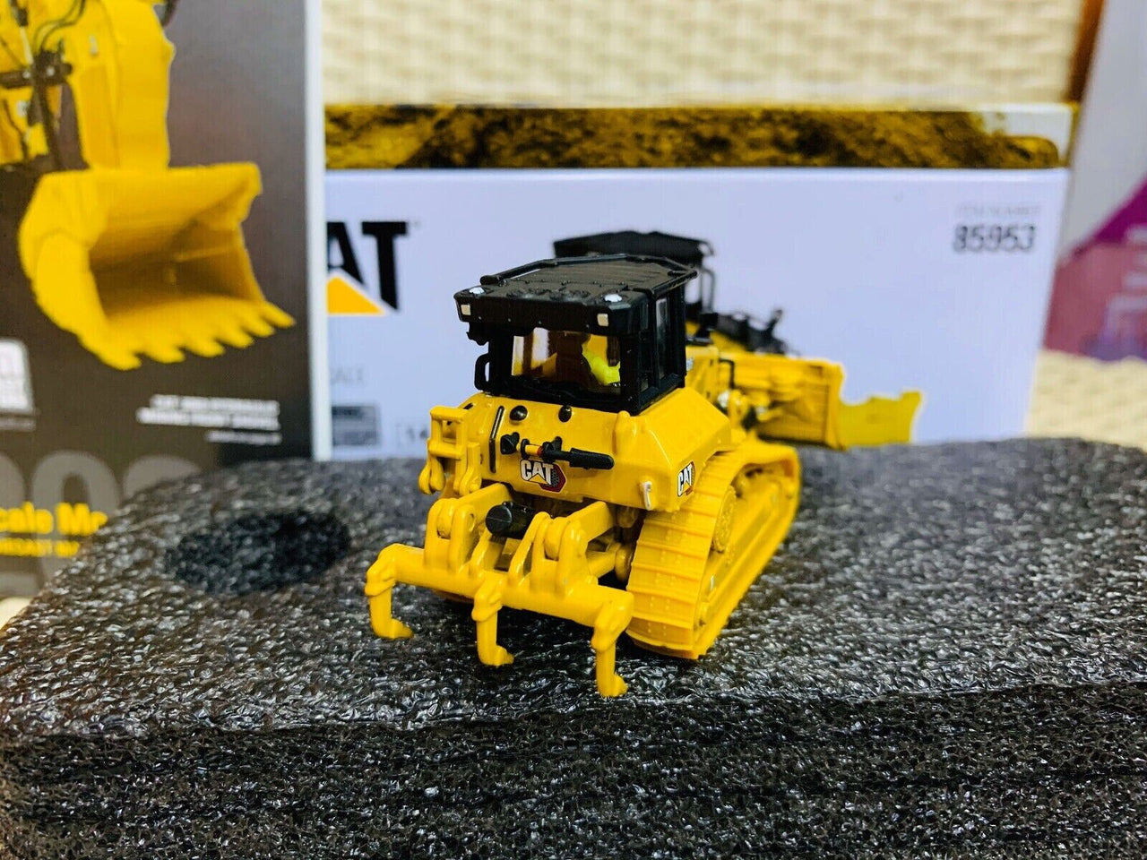 Tractor De Orugas  D5 Escala 1:87