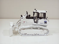 Thumbnail for Tractor De Orugas Komatsu D65PX-17 Escala 1:50 (Modelo Descontinuado)