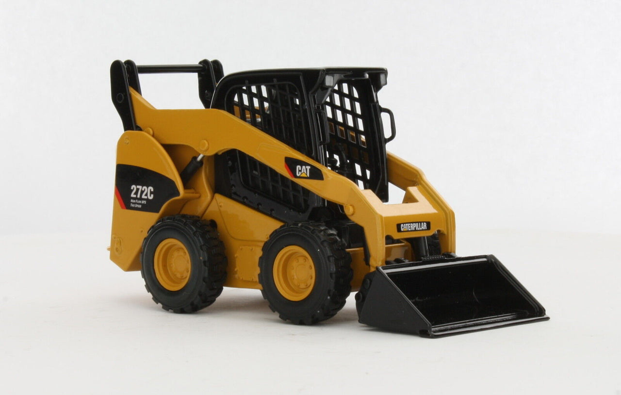 Minicargador  272C Escala 1:32