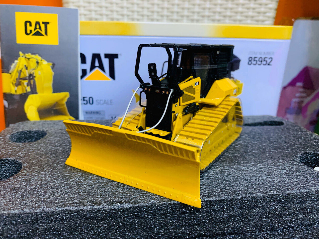 Tractor De Orugas  D5 LGP Escala 1:50