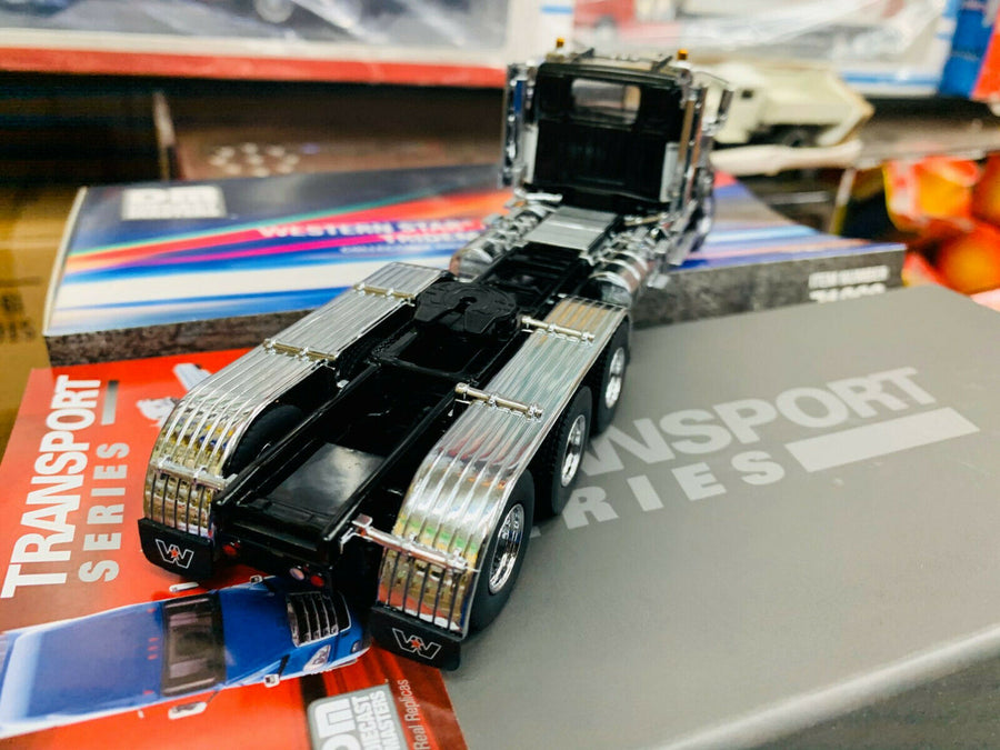 Tracto Camión Western Star 4900 SF Day Cab Escala 1:50