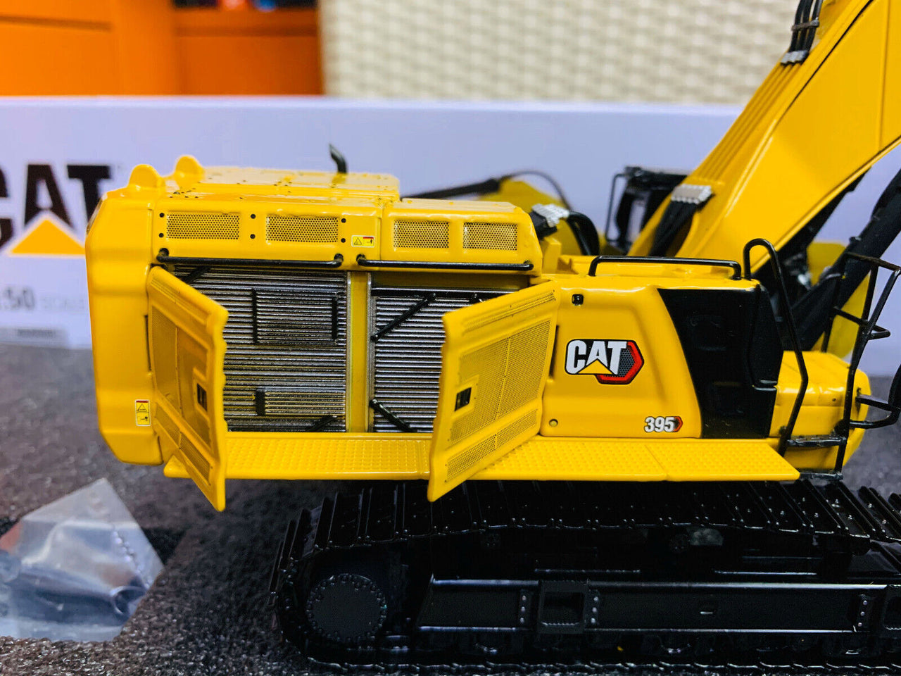 Excavadora De Orugas  395 Escala 1:50