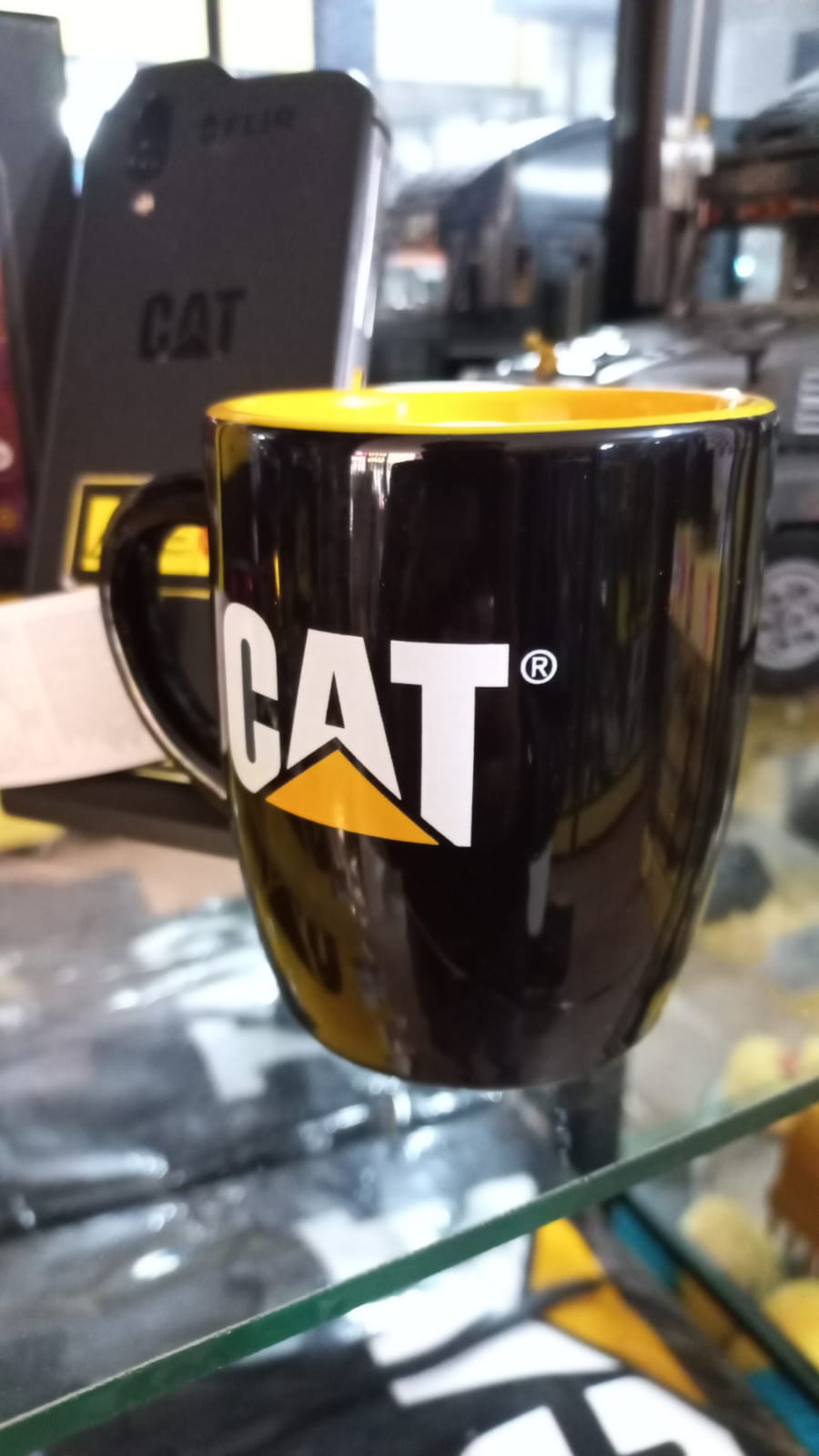 Taza Negra Cat Tipo 1 - KATZER