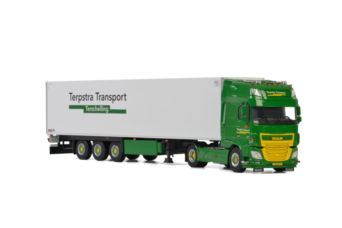 Traíler DAF Super Space Escala 1:50 (Modelo Descontinuado)