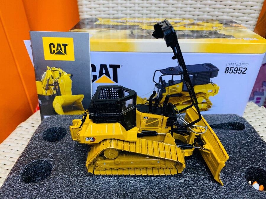 Tractor De Orugas D5 LGP Escala 1:50 - KATZER