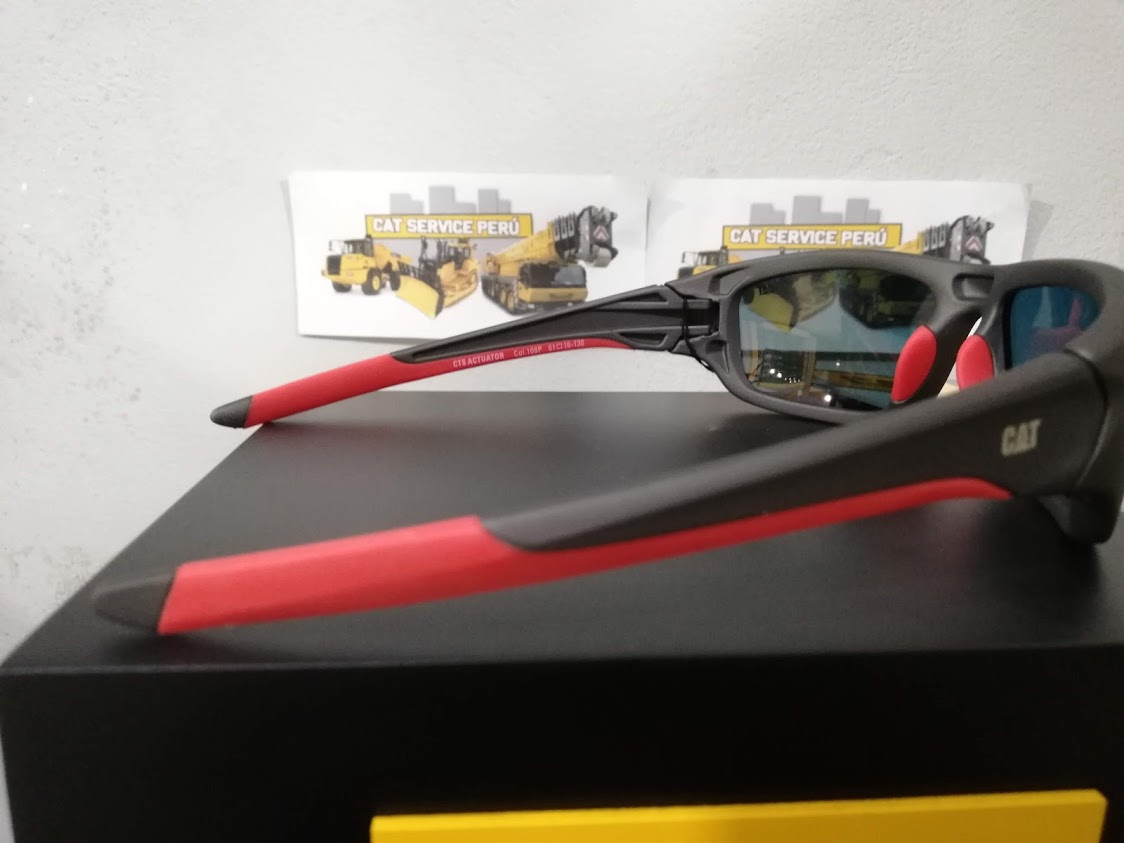 Lentes De Sol  Actuator 108P Lunas Rojas Polarizadas