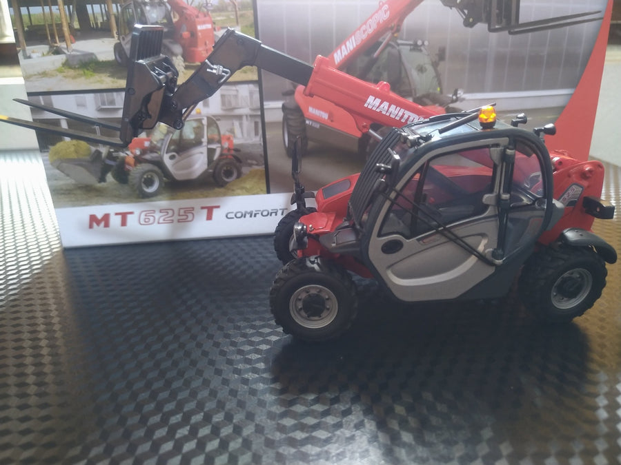 UH2924 Manipulador Telescópico Manitou MT 625 T Escala 1:32 (Modelo Descontinuado) - KATZER